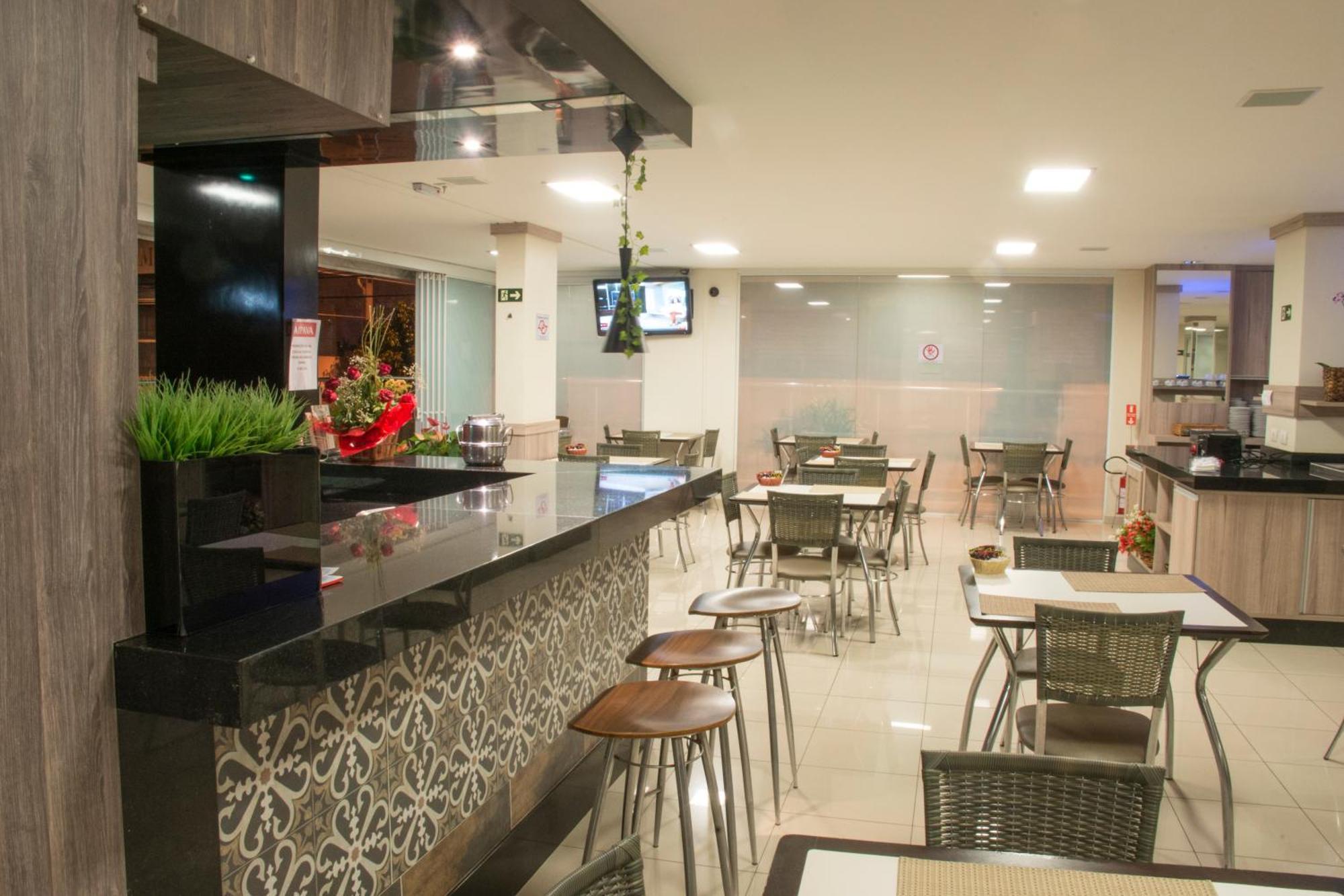 Marília Estoril Hotel מראה חיצוני תמונה