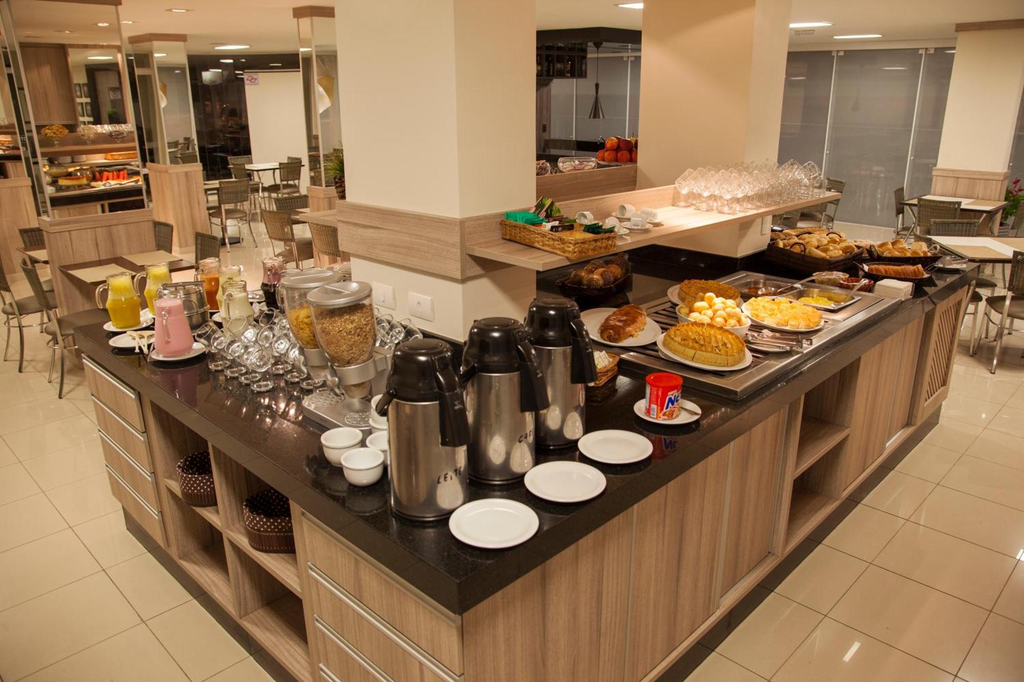 Marília Estoril Hotel מראה חיצוני תמונה