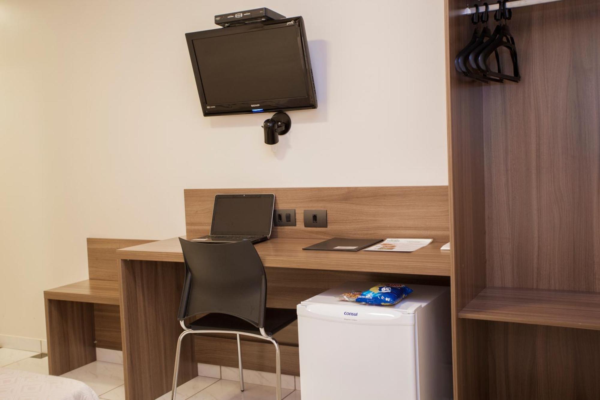 Marília Estoril Hotel חדר תמונה