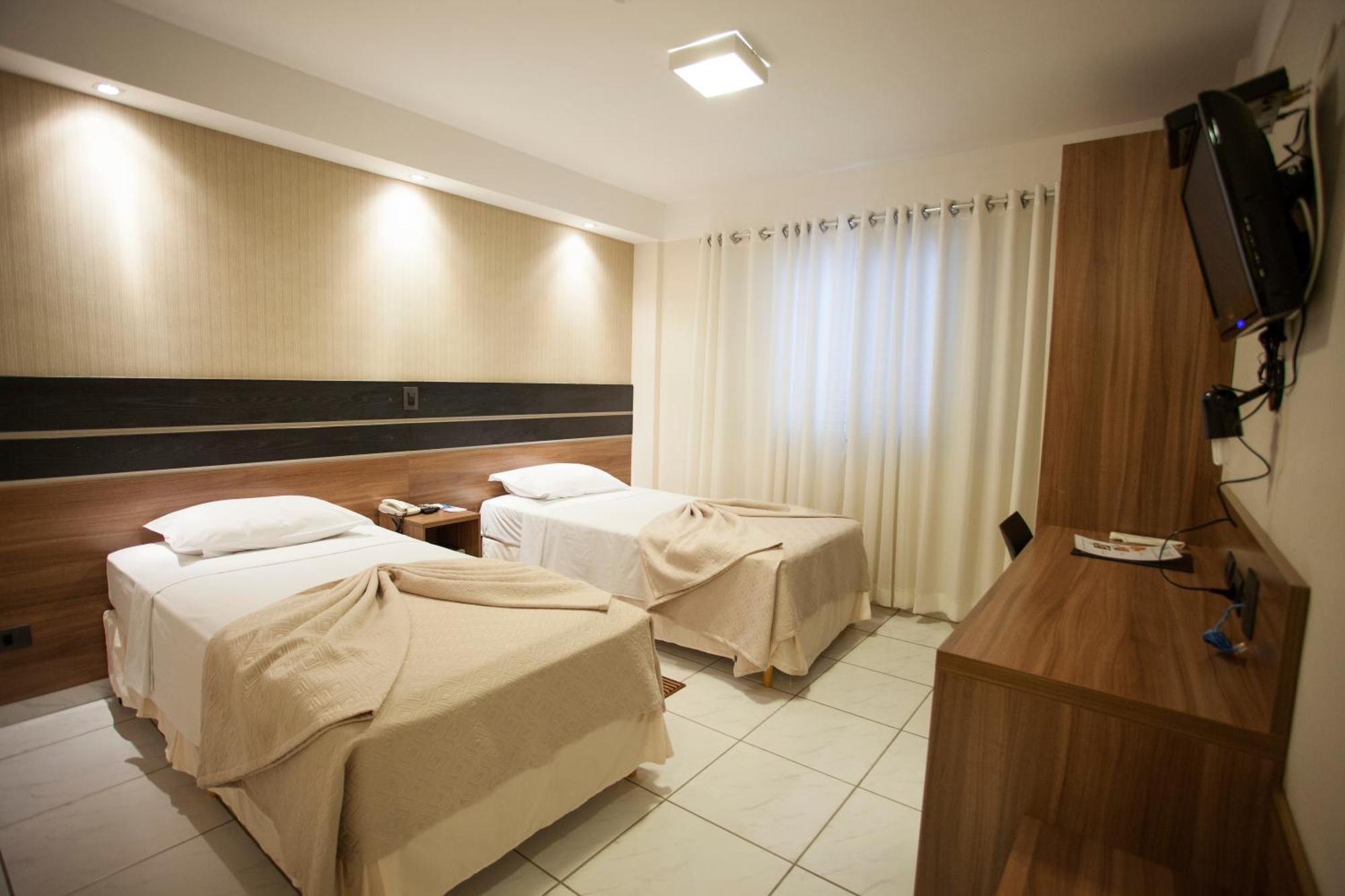 Marília Estoril Hotel מראה חיצוני תמונה