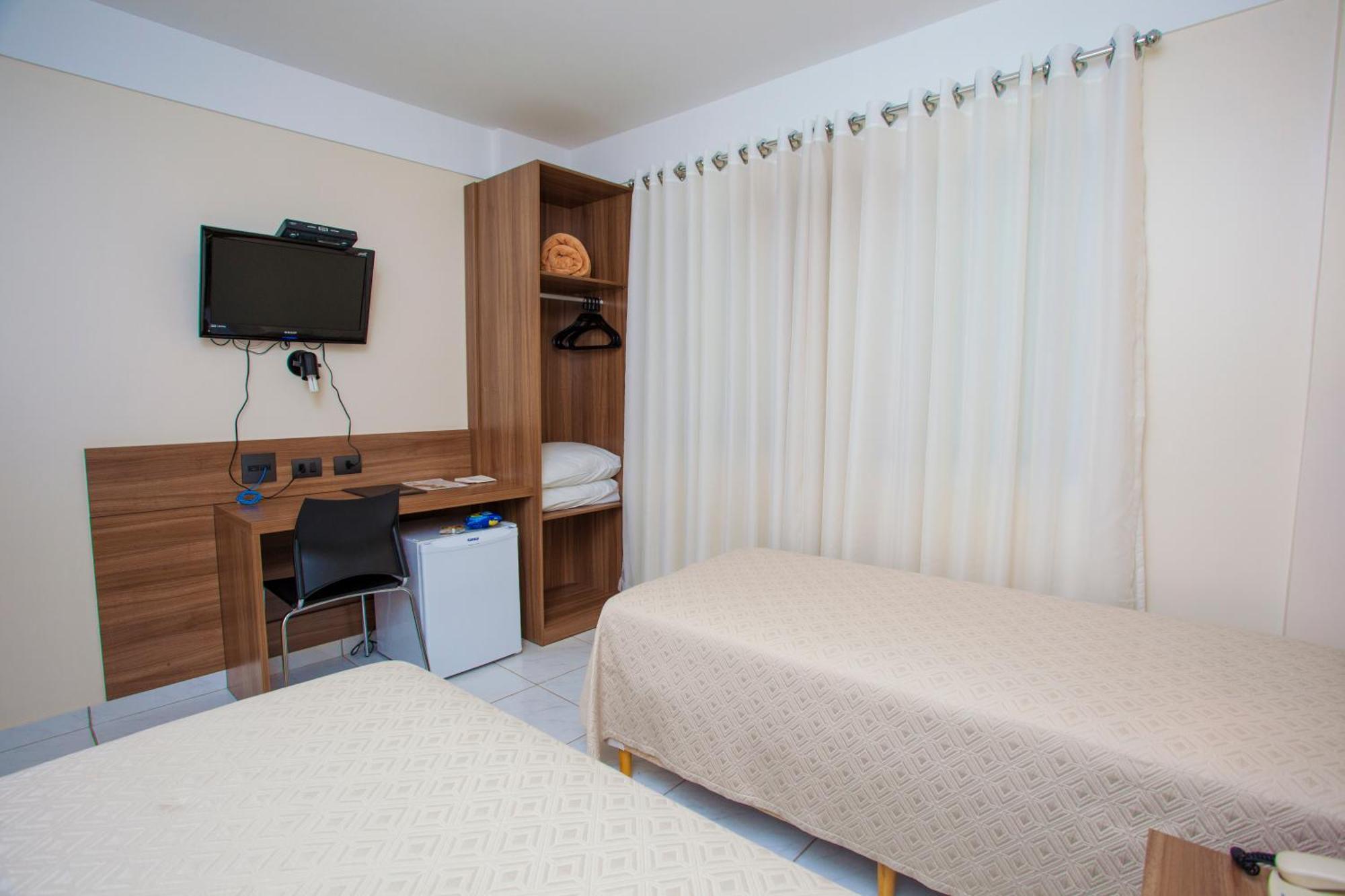 Marília Estoril Hotel חדר תמונה