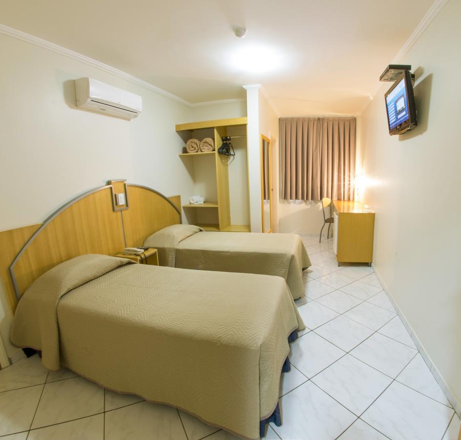 Marília Estoril Hotel מראה חיצוני תמונה